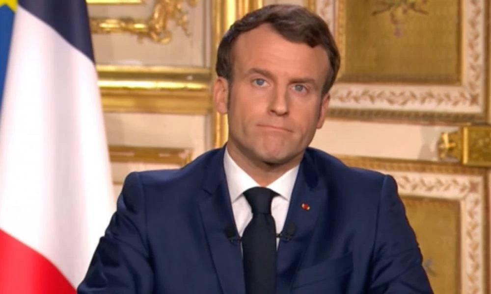 Ο Μακρόν απαιτεί την τιμωρία του Ερντογάν